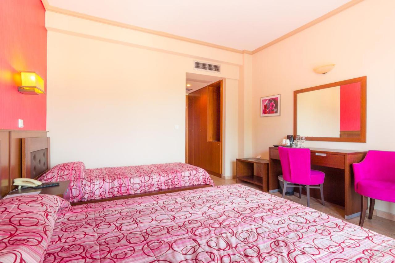 Ismaros Hotel Marónia Buitenkant foto