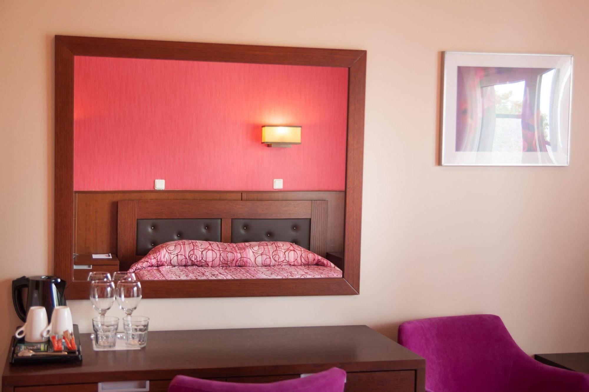 Ismaros Hotel Marónia Buitenkant foto