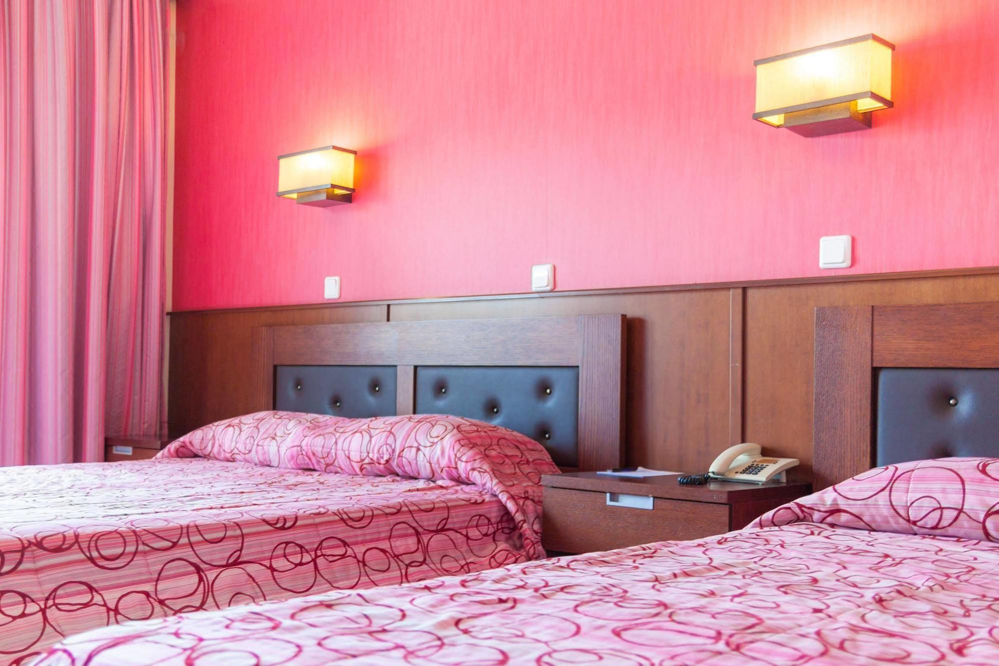 Ismaros Hotel Marónia Buitenkant foto